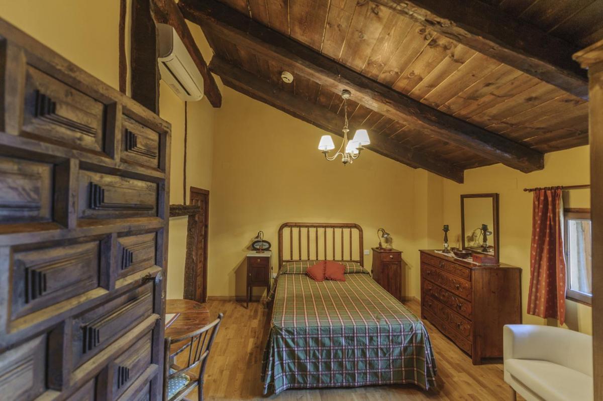 Hotel Los Leones - Adults Only Rubielos De Mora Buitenkant foto